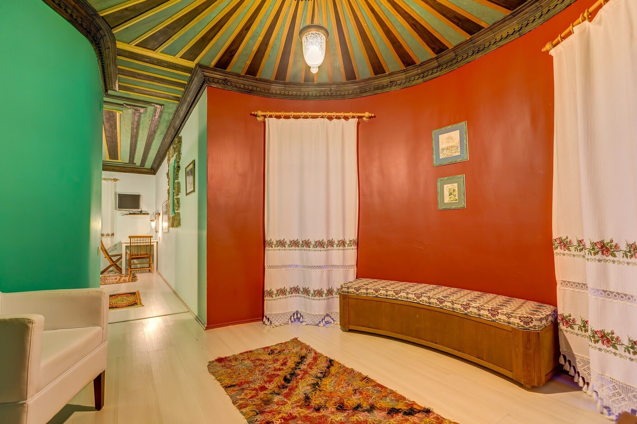 corner room with balcony | living area | 45-cm led tv with satellite channels, tv