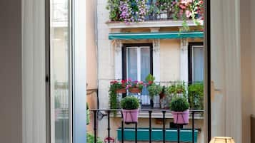 Habitacions insonoritzades, wifi gratuïta i roba de llit