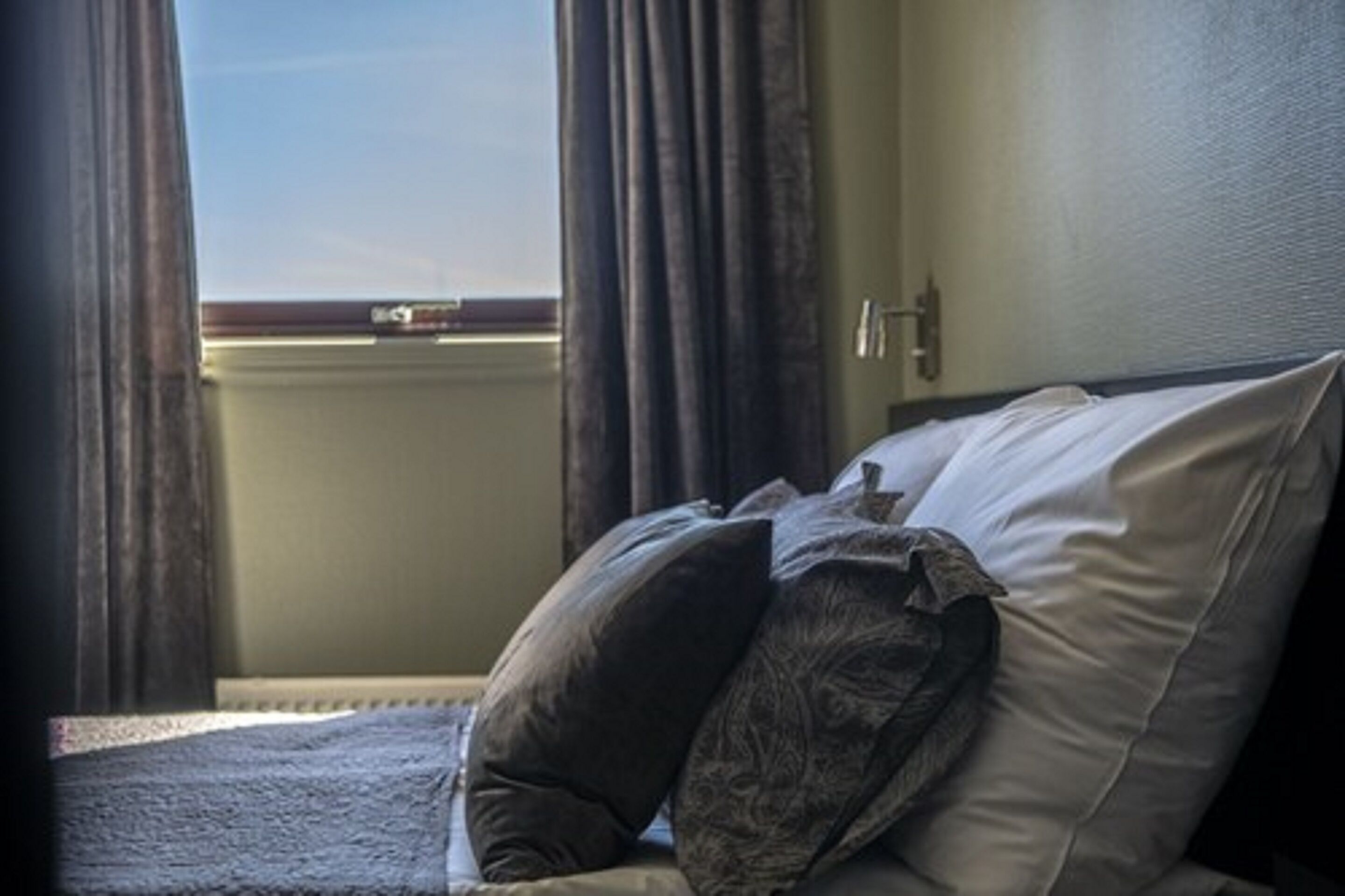 premium bedding, pillow-top beds, free wifi