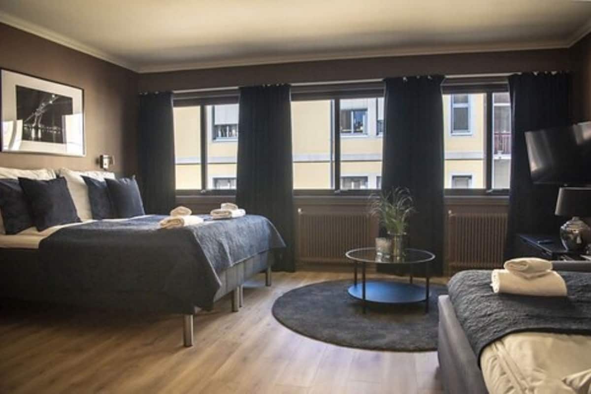 family quadruple room, 1 double bed with sofa bed | premium bedding, pillow-top beds, free wifi