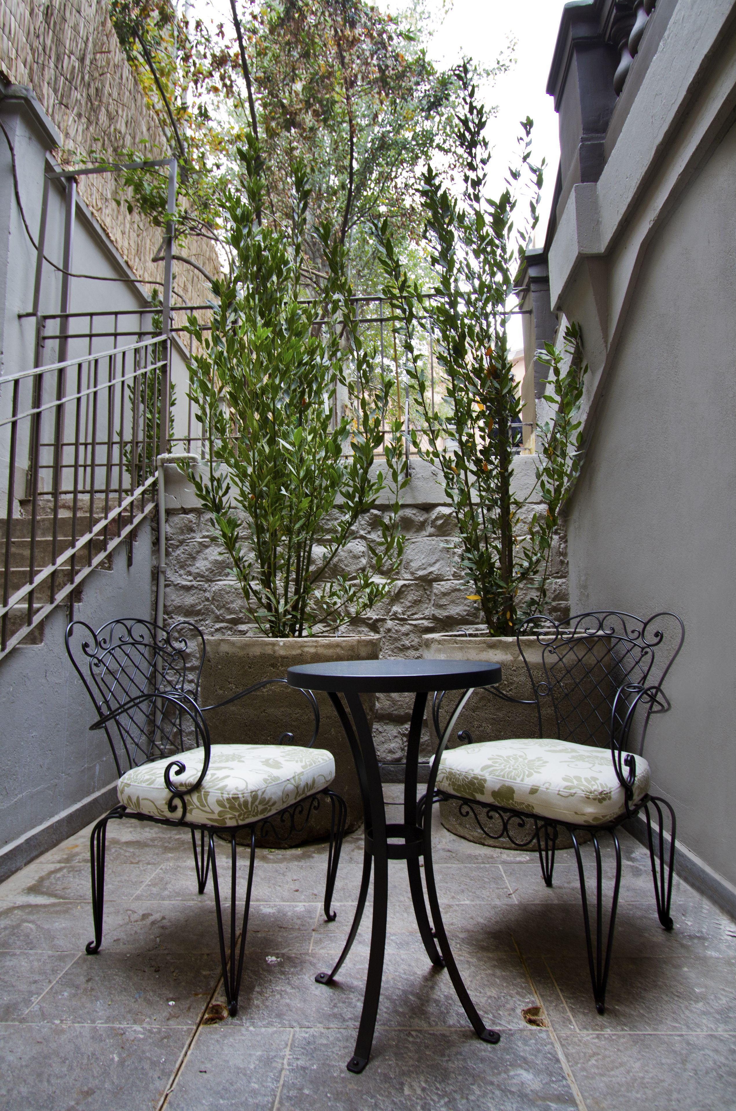 deluxe room | terrace/patio