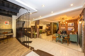 Lobby - The Marions Suite Hotel (Istanbul)