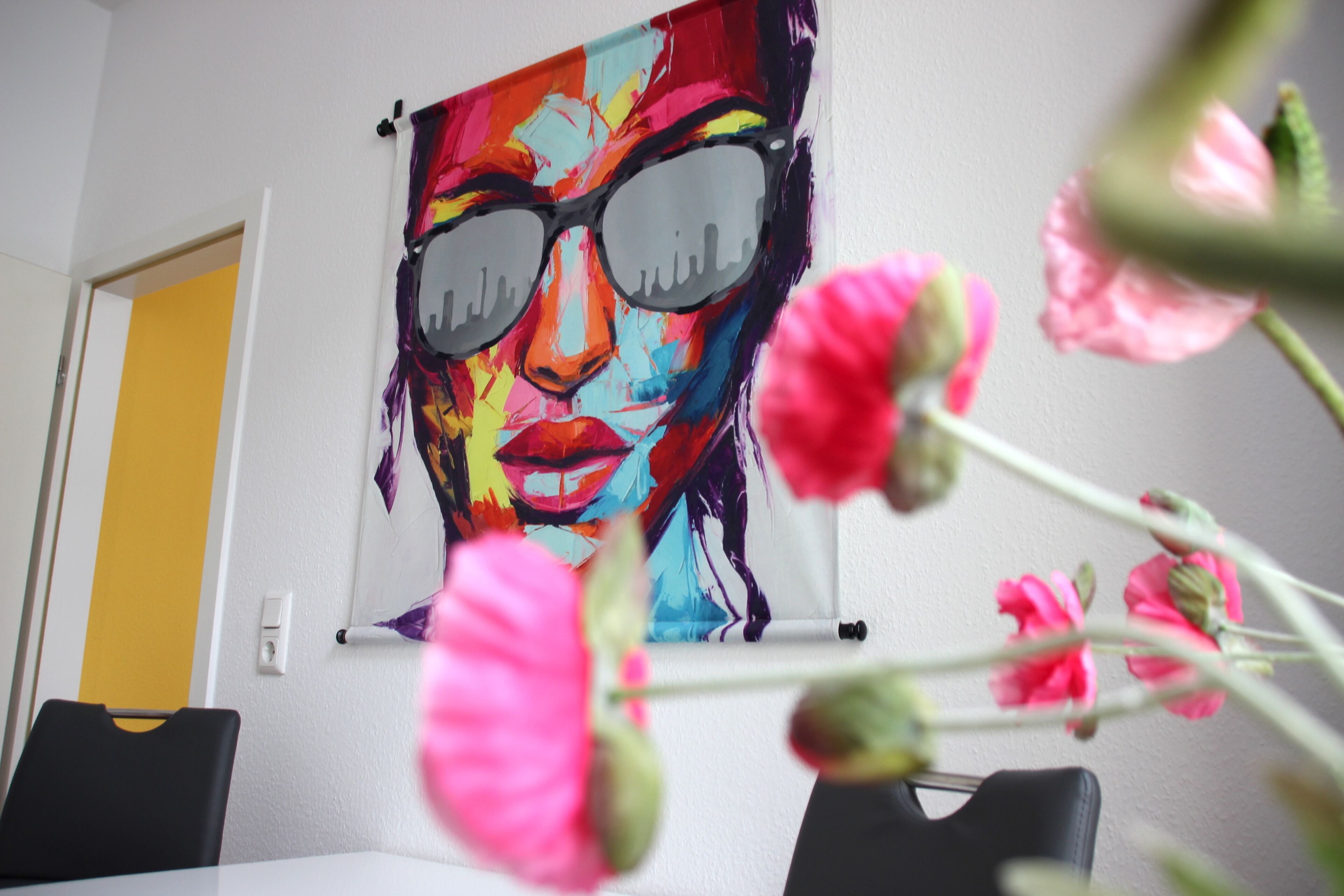 basic studio | in-room dining