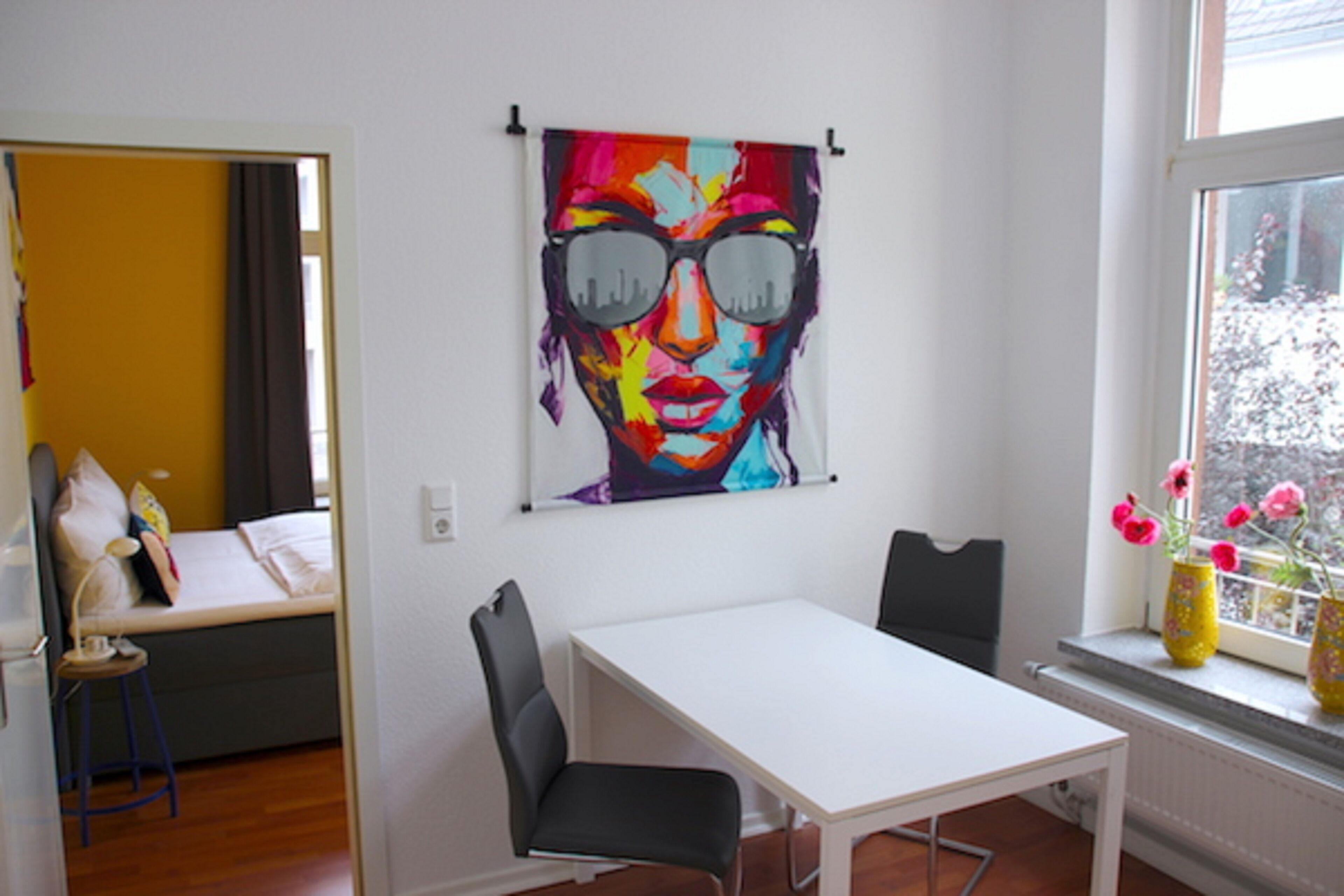 basic studio | in-room dining