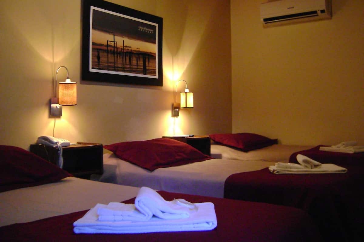 Triple Room, 3 Single Beds