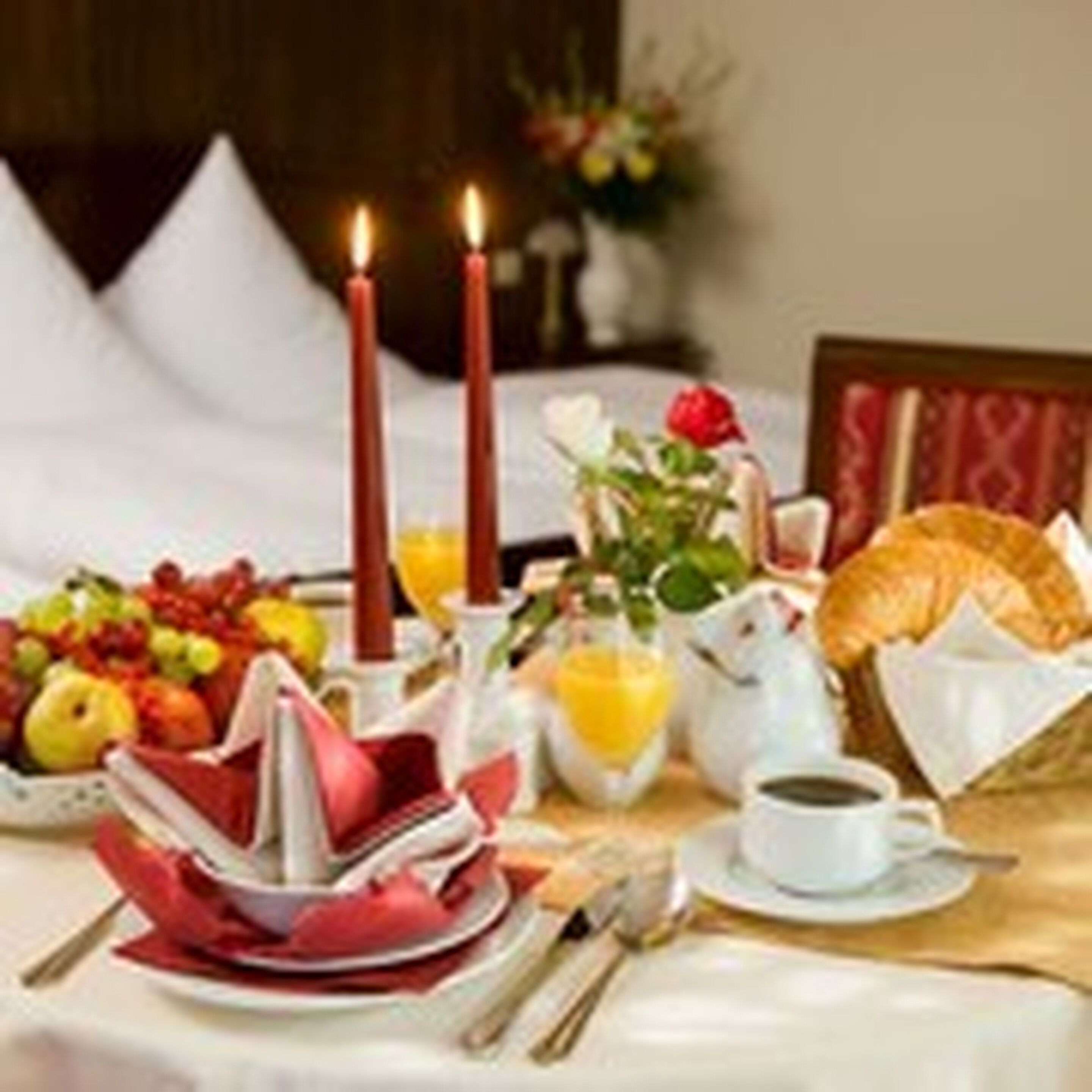 free buffet breakfast