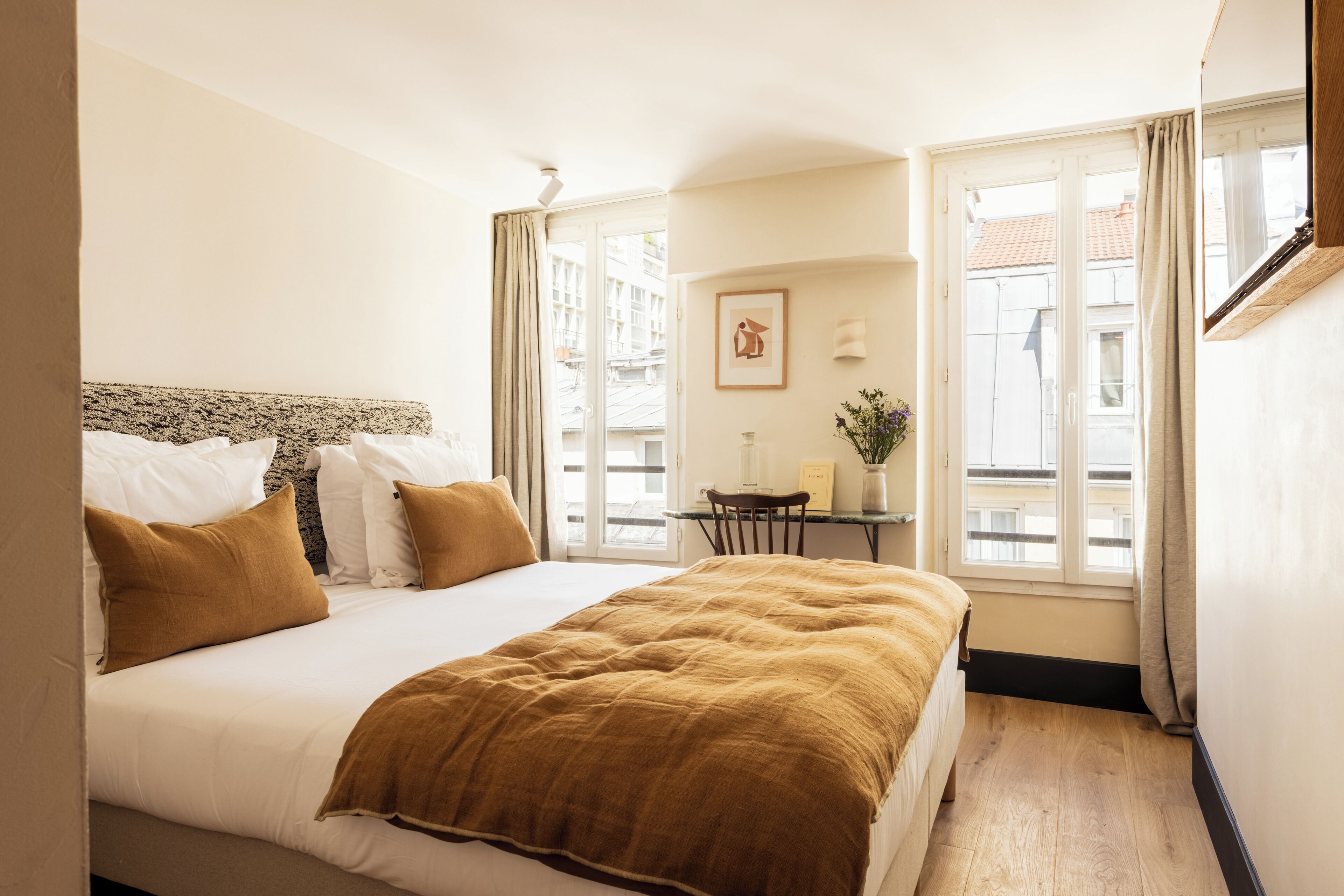 Habitación doble | Ropa de cama de alta calidad, sistema de insonorización, wifi gratis