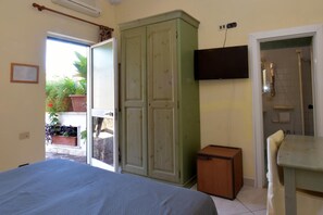 Minibar, in-room safe, soundproofing, free WiFi - L'approdo (Casamicciola Terme)