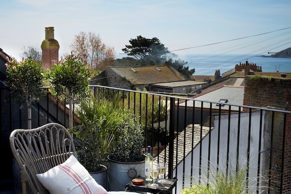 Luxury Apartment, 1 Bedroom, Fireplace, Sea View | Terrace/patio