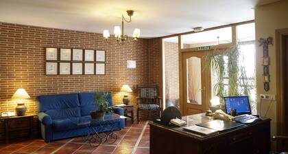 Hotel Arco San Vicente