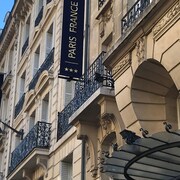 パリ フランス