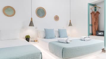 Triple Room | Premium bedding, in-room safe, soundproofing, free WiFi
