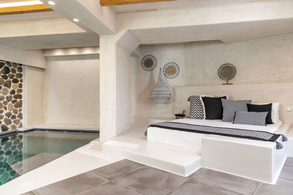 Honeymoon Studio Suite, 1 King Bed, Private Pool | Premium bedding, in-room safe, soundproofing, free WiFi - Korali Palace (Naxos)