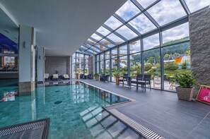 Indoor pool - Rezydencja Nosalowy Dwór (Zakopane)
