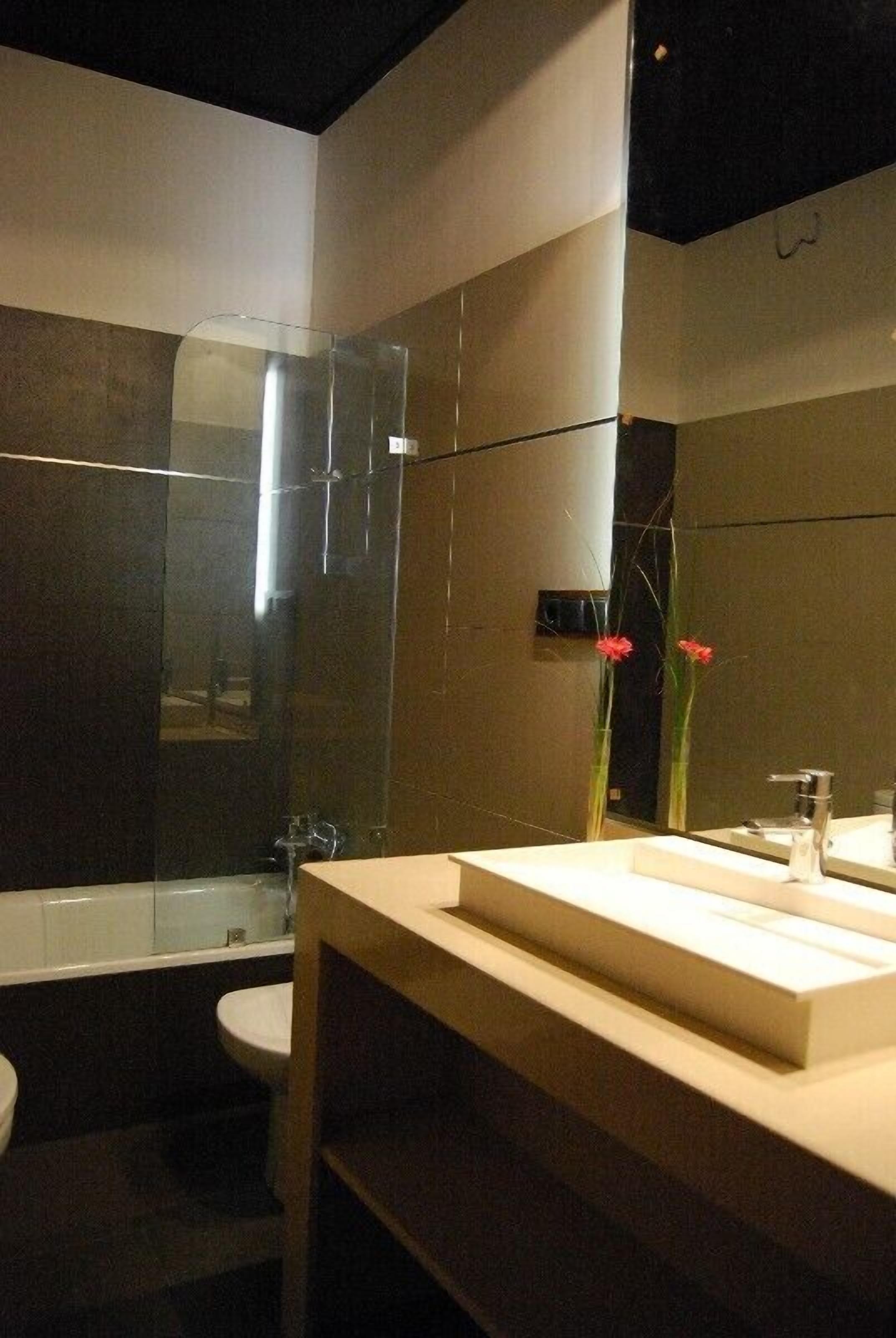 double room | bathroom | hair dryer, towels