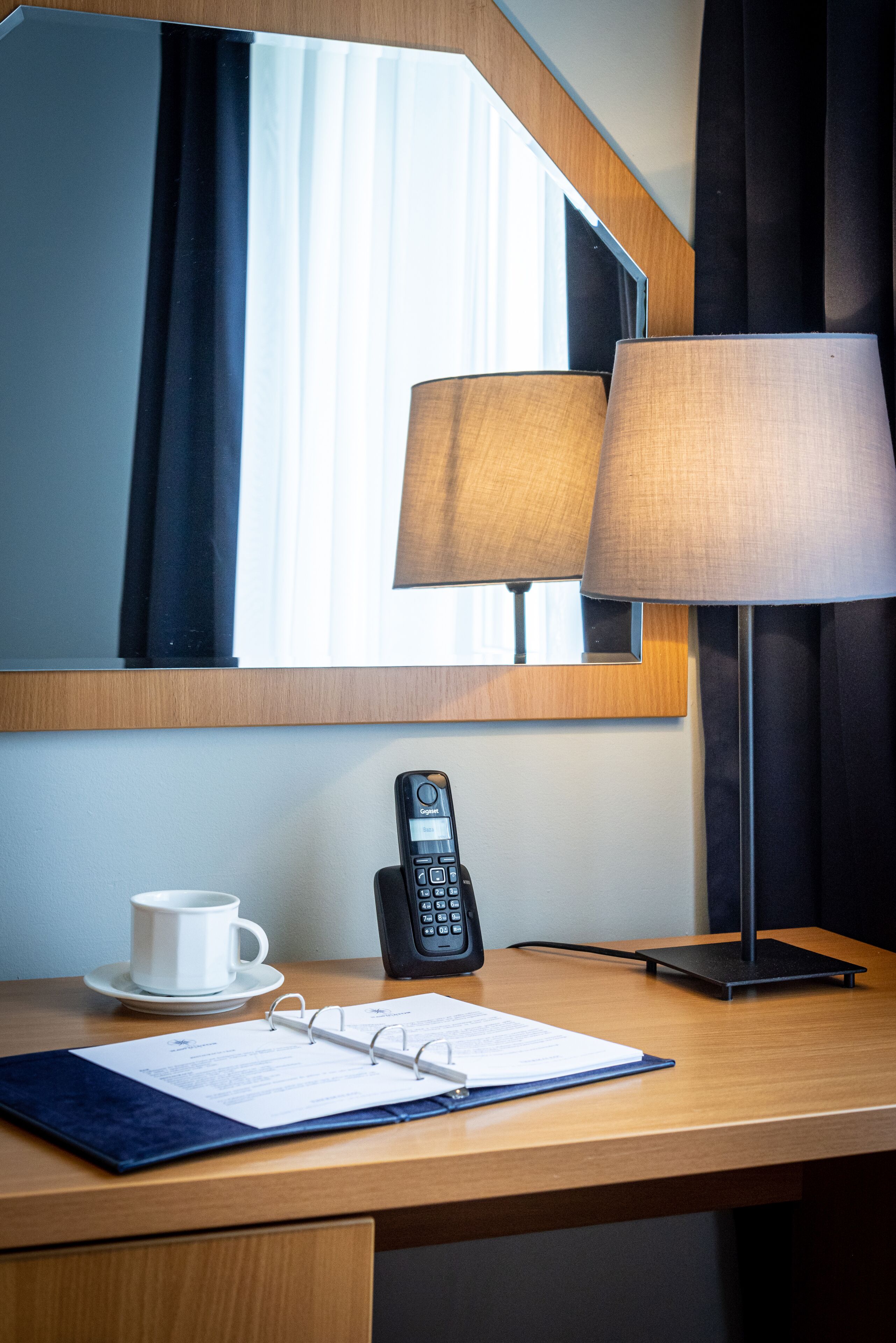 classic single room | living area | lcd tv