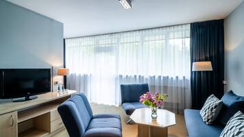 Classic Suite | Living area | LCD TV