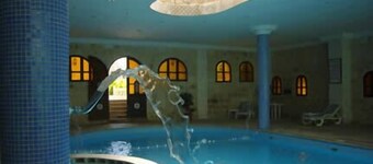 Amra Palace International Hotel