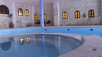 Piscine couverte