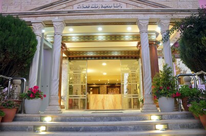 Amra Palace International Hotel
