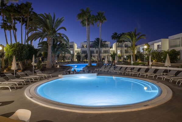 2 outdoor pools, open 10:00 AM to 6:00 PM, pool umbrellas, sun loungers