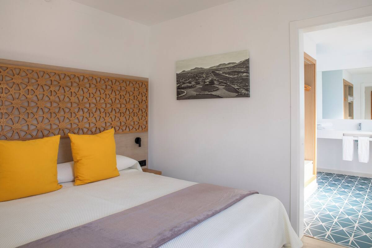 In-room safe, blackout drapes, iron/ironing board (on request)