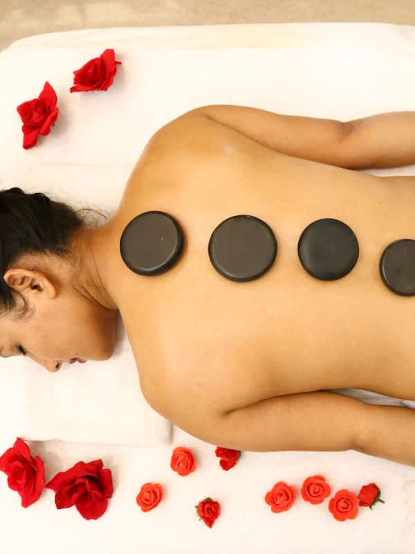 Couples treatment room(s), sauna, hot tub, steam room, body treatments