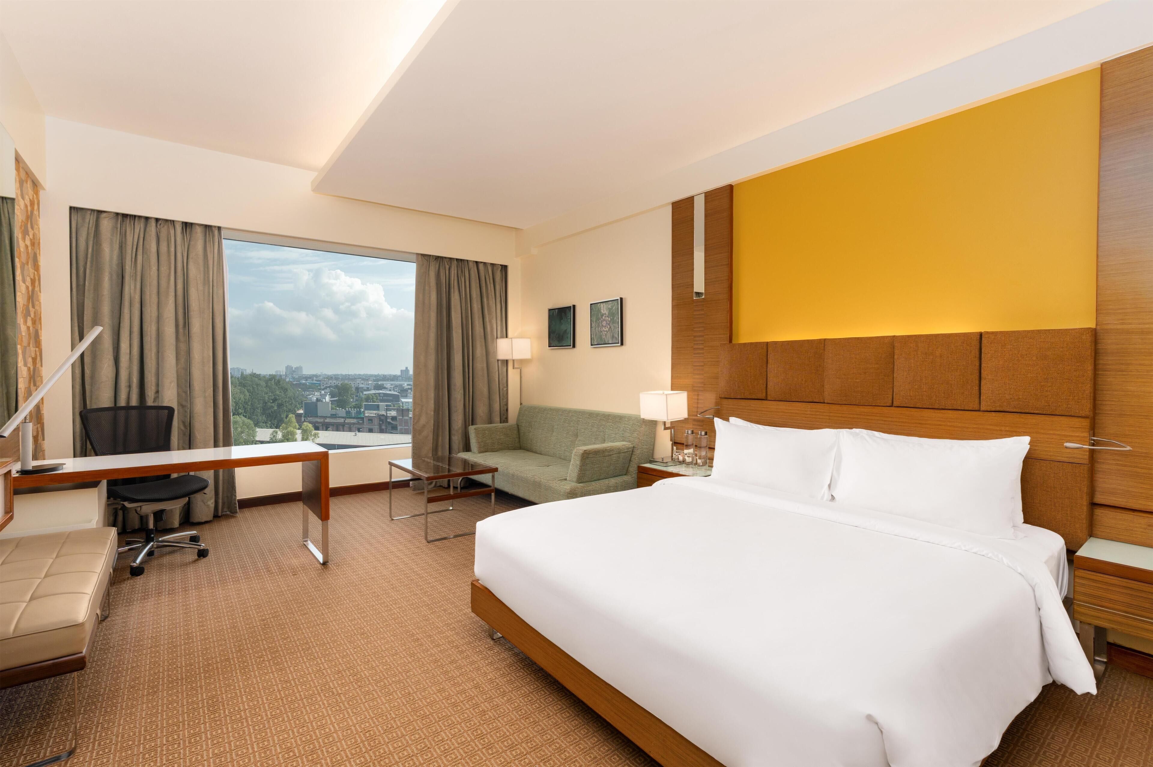 Business Room (Business Class) | Premium bedding, down comforters, Select Comfort beds