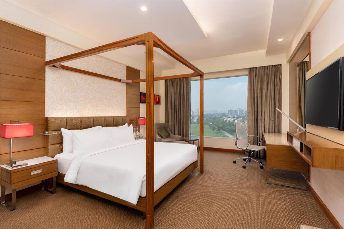 Suite, 1 kamar tidur | Seprai premium, selimut bulu angsa, dan tempat tidur Select Comfort