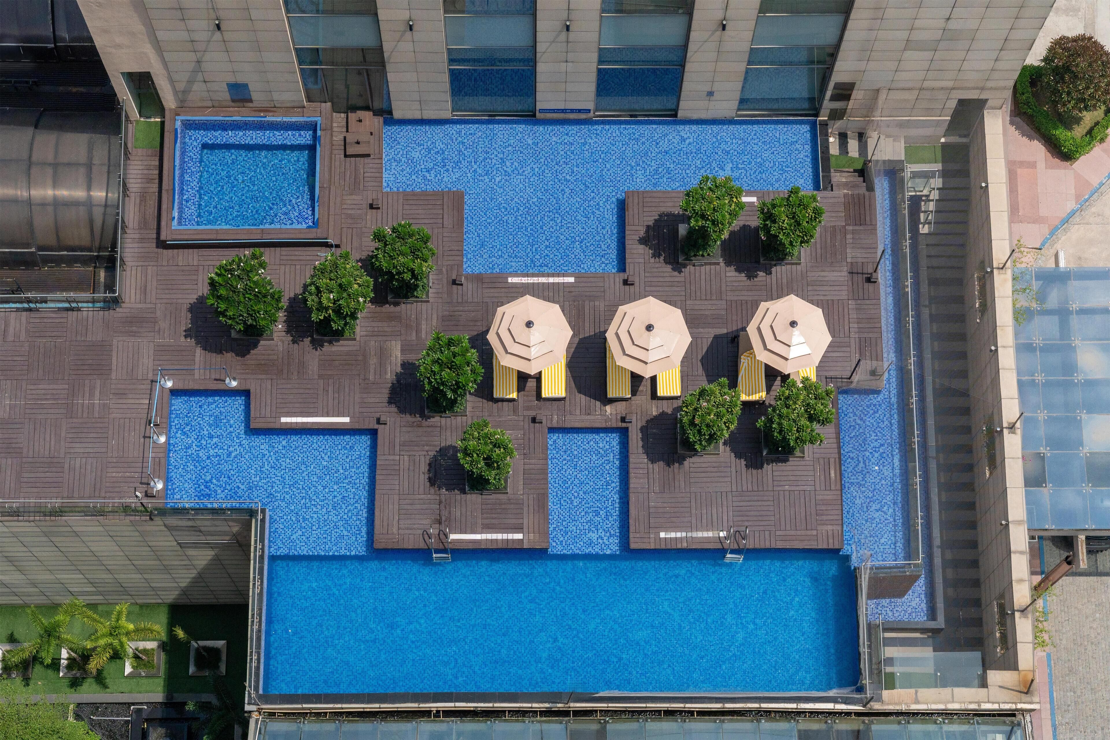 Outdoor pool, pool umbrellas