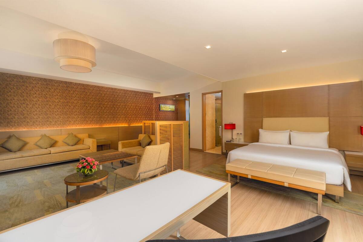 Suite Junior | Seprai premium, selimut bulu angsa, dan tempat tidur Select Comfort
