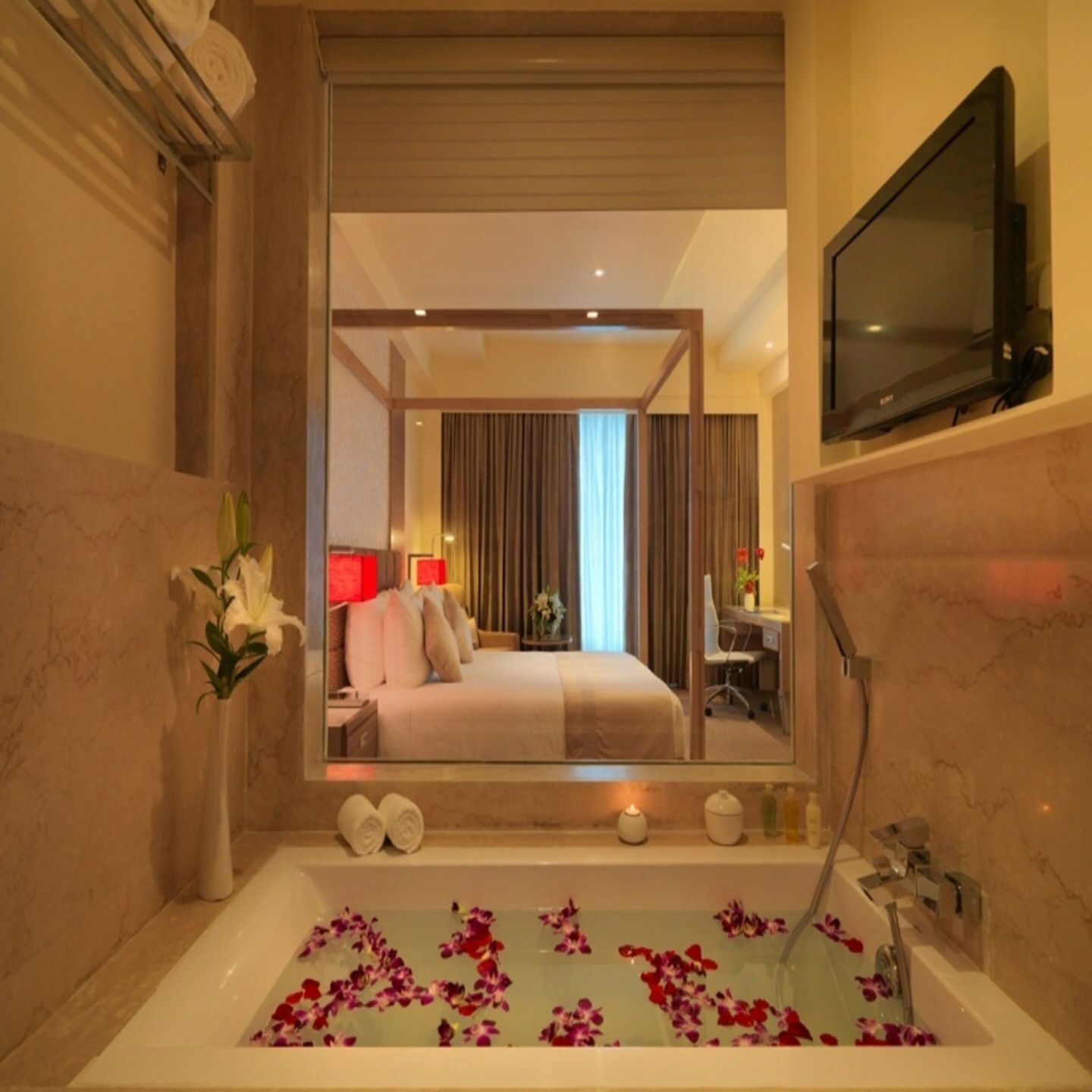 Premium bedding, down comforters, Select Comfort beds