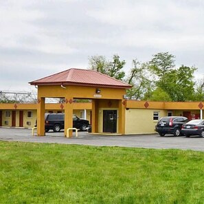 Exterior - Eagle Inn Charleston (Charleston)