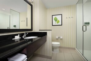 Shower, hair dryer, towels - Fairfield Inn & Suites Baltimore BWI Airport (Linthicum Heights)