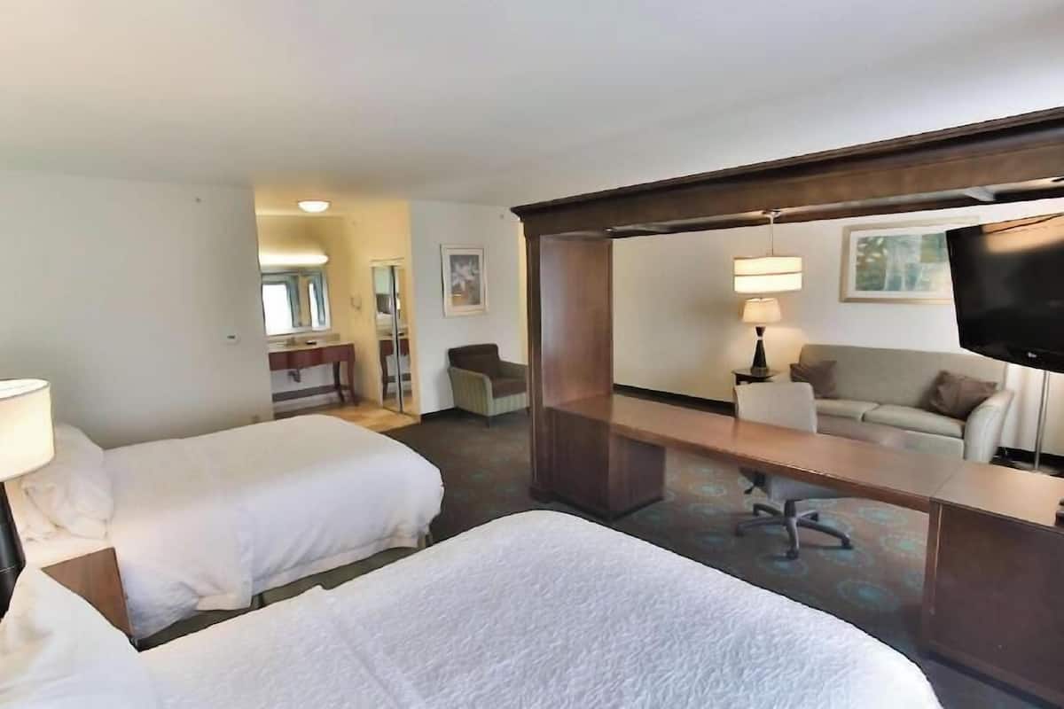 In-room safe, iron/ironing board, free cots/infant beds, free WiFi