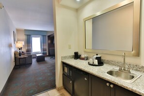 Two queen studio suite. | Private kitchen | Fridge, microwave, coffee/tea maker, cookware/dishes/utensils - Hampton Inn & Suites Middlebury (Middlebury)