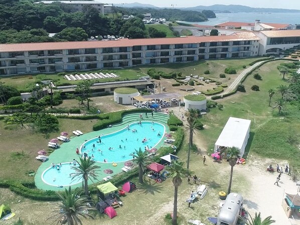 Outdoor pool, pool umbrellas
