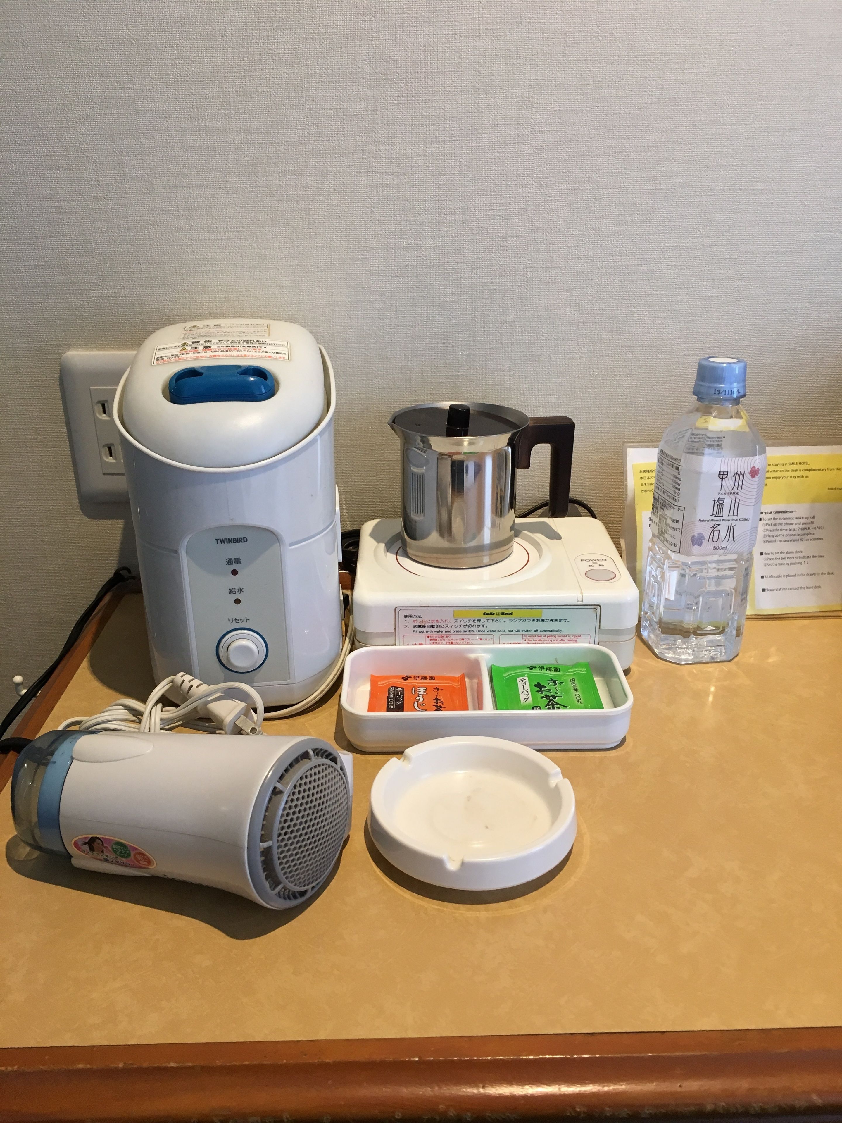 down duvets, memory-foam beds, in-room safe, desk