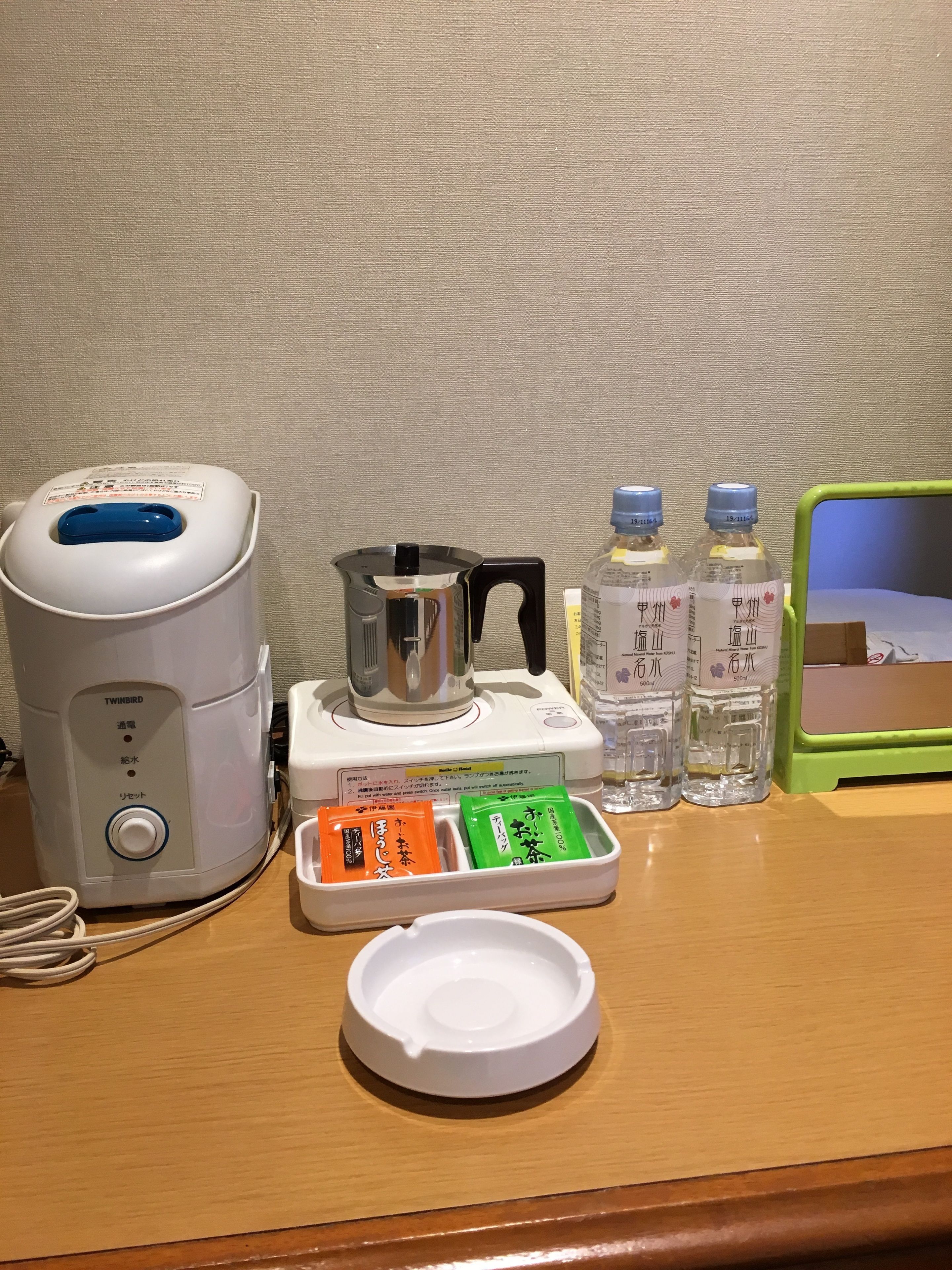 down duvets, memory-foam beds, in-room safe, desk