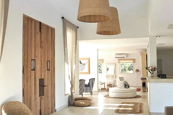 Entrada de la propiedad