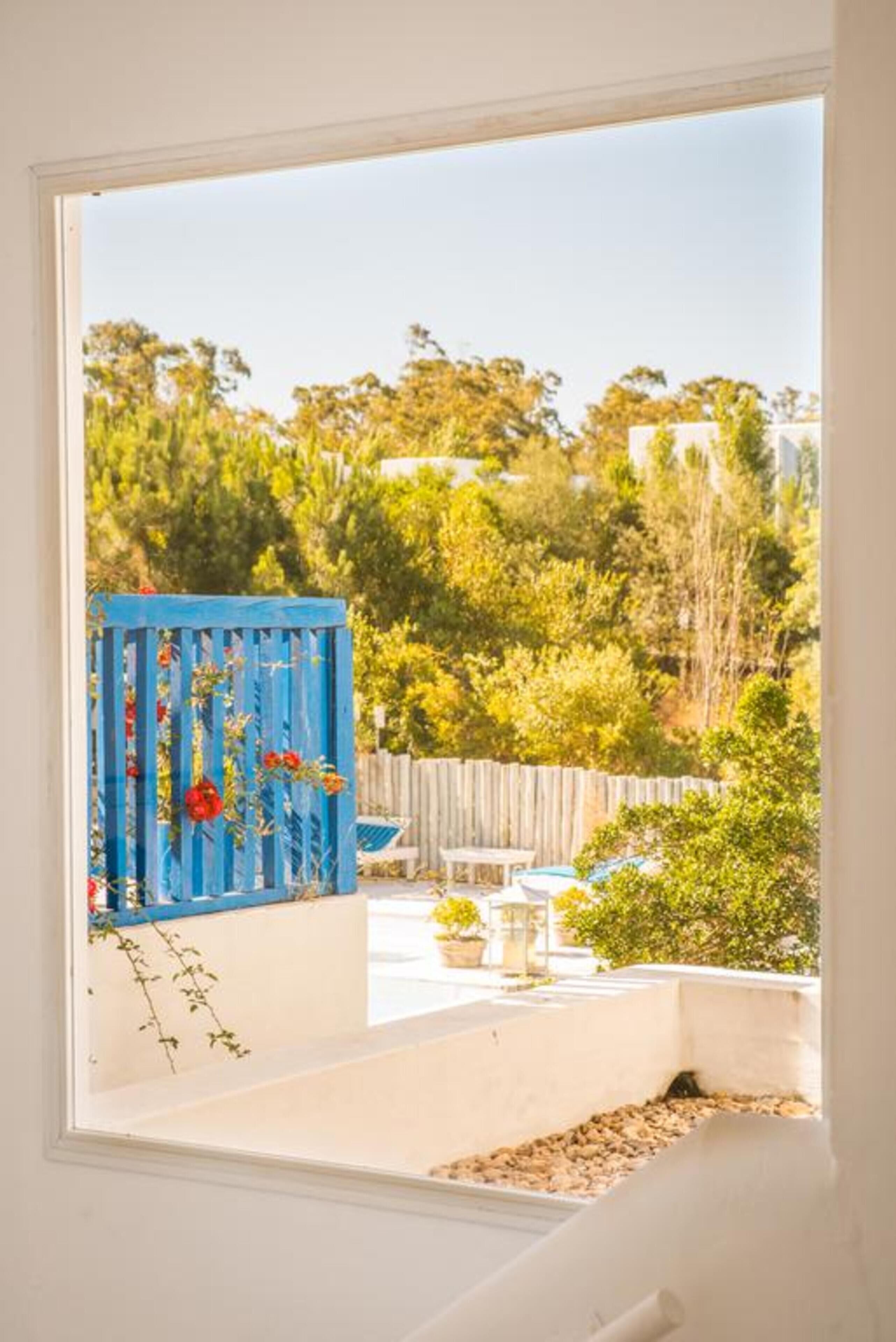 superior room | balcony view