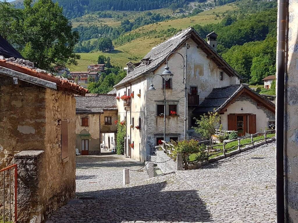 triple room | courtyard view