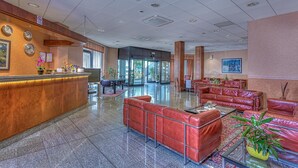 Lobby - Gotha Hotel (Cirie)