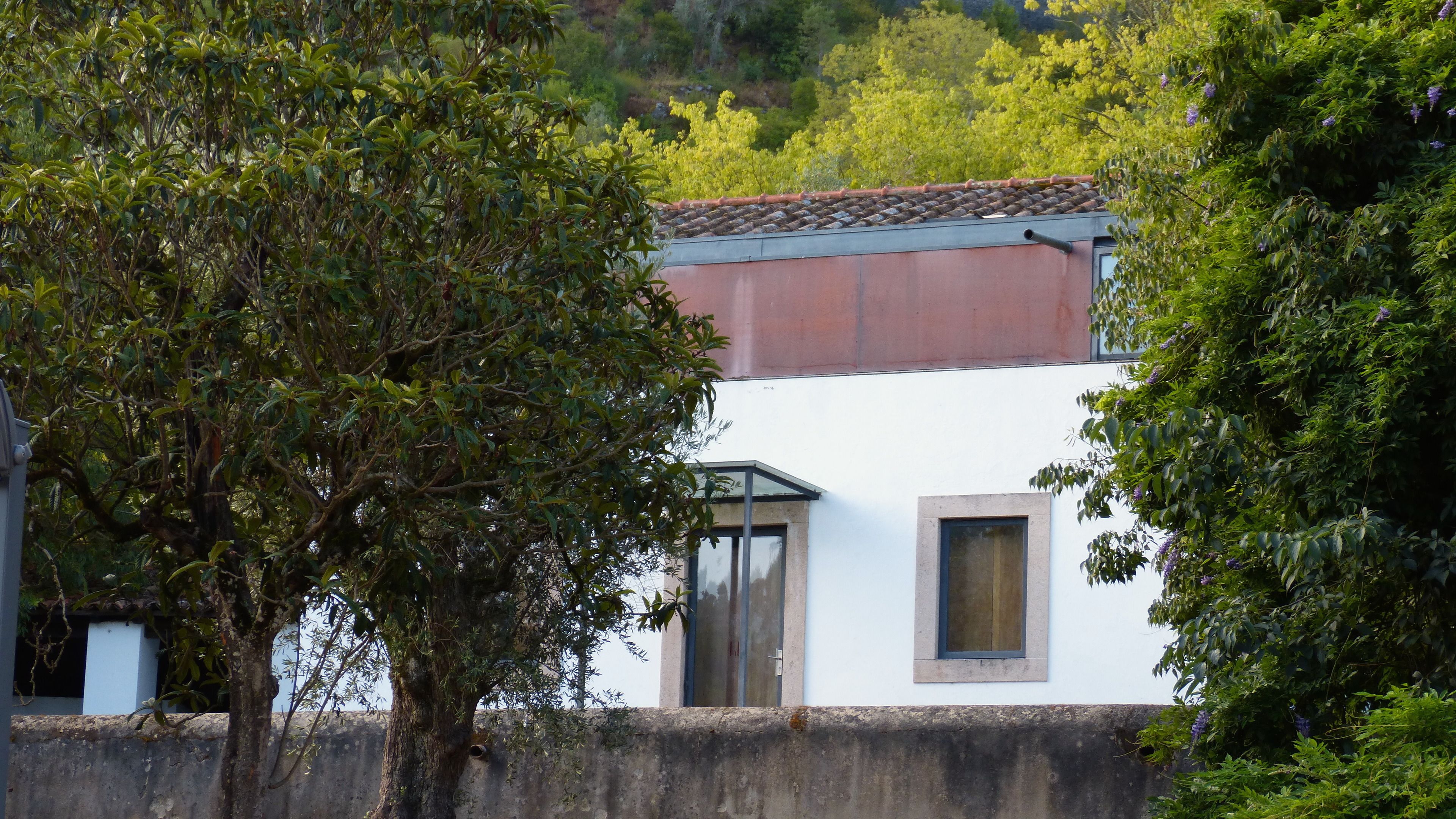 family suite, river view | front of property