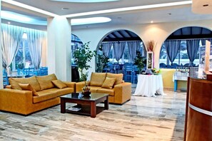Lobby - Sacallis Inn Beach Hotel (Kos)