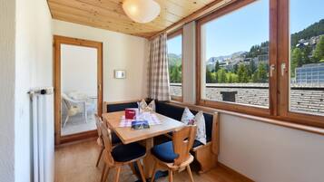 Suite Junior | Restauration dans la chambre