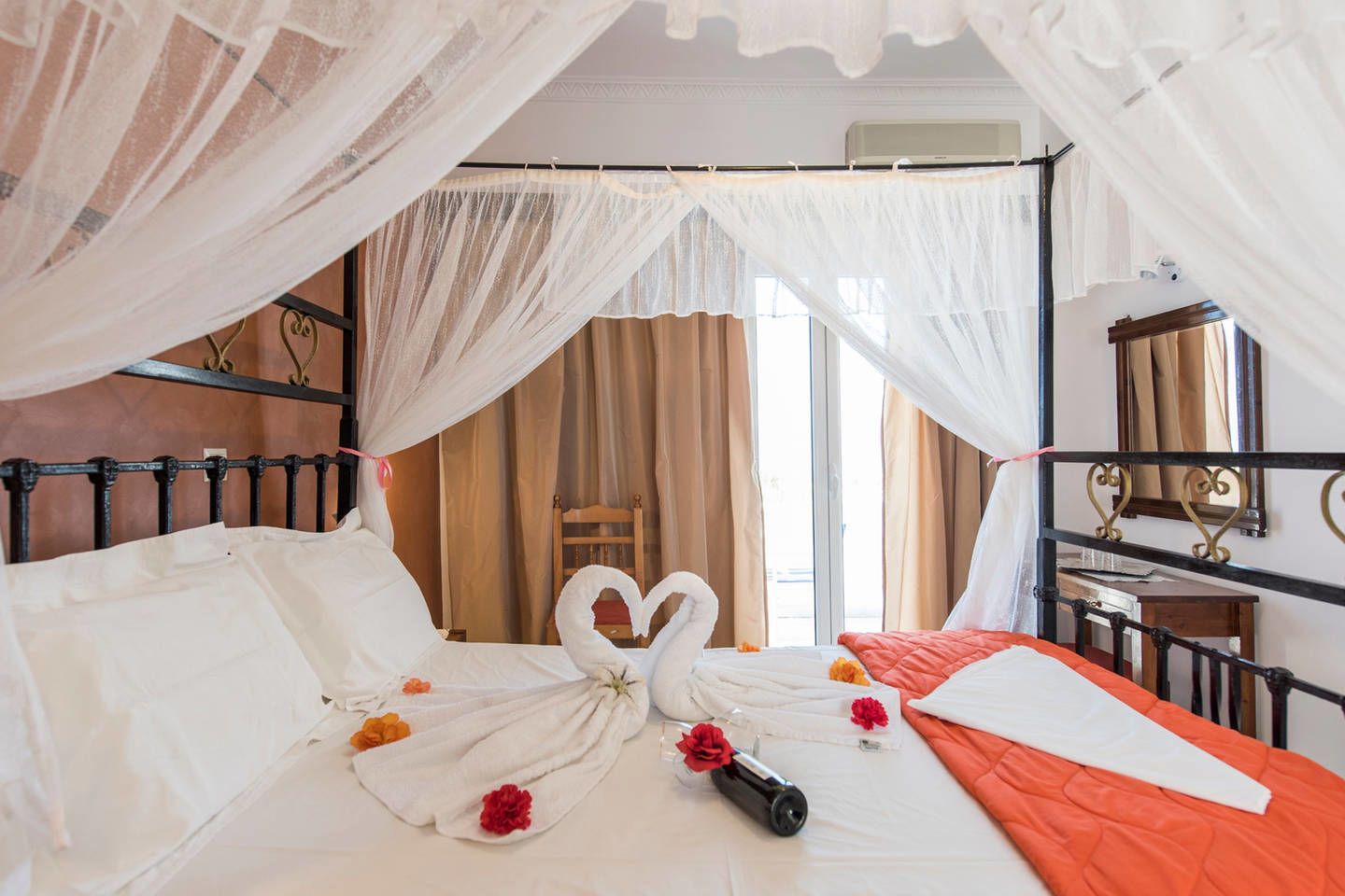 In-room safe, desk, iron/ironing board, free WiFi