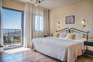 In-room safe, blackout curtains, soundproofing, iron/ironing board