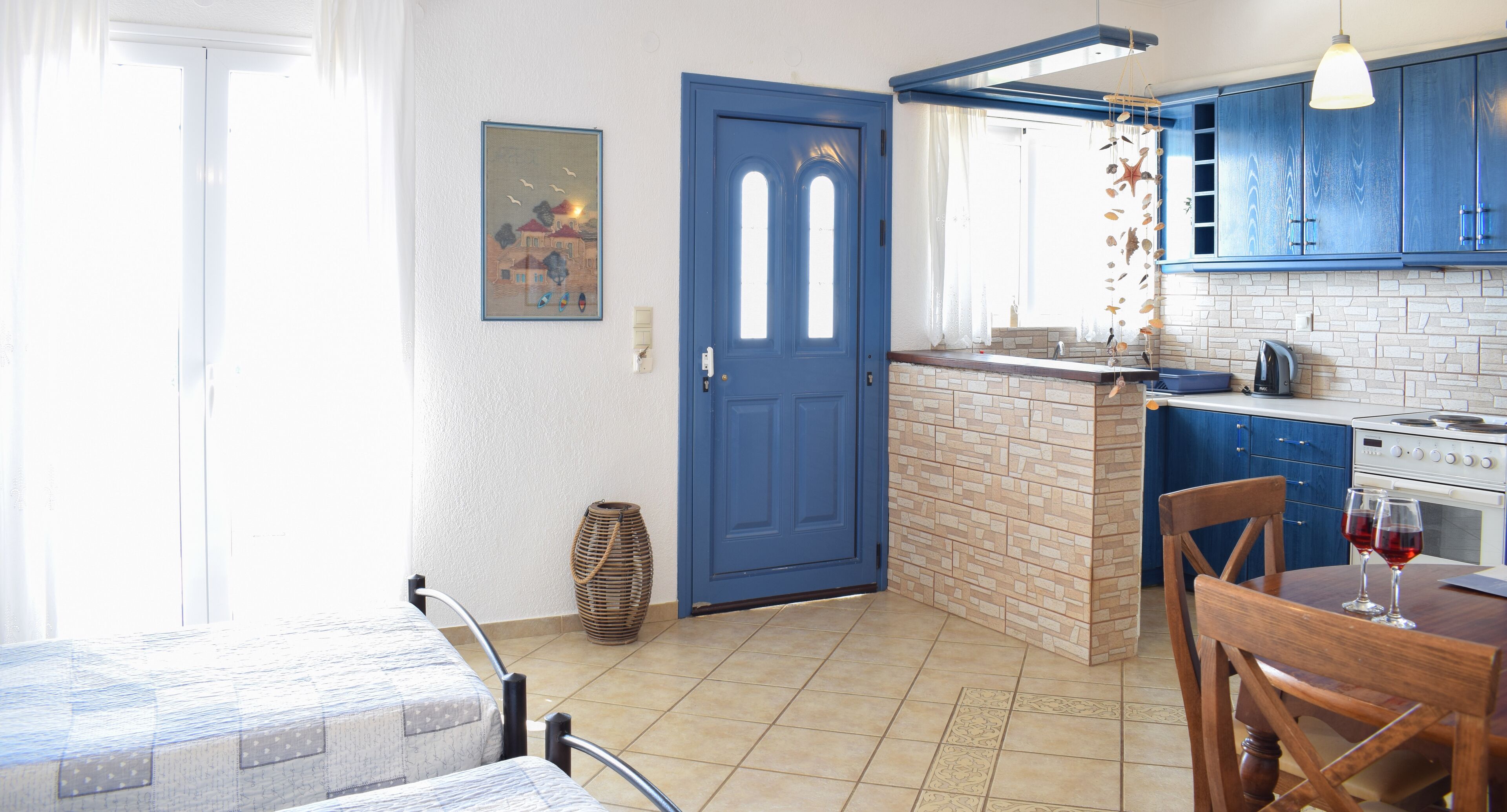 Departamento, 1 habitación | Cocina privada | Microondas, cafetera y tetera, tetera eléctrica y utensilios de cocina 