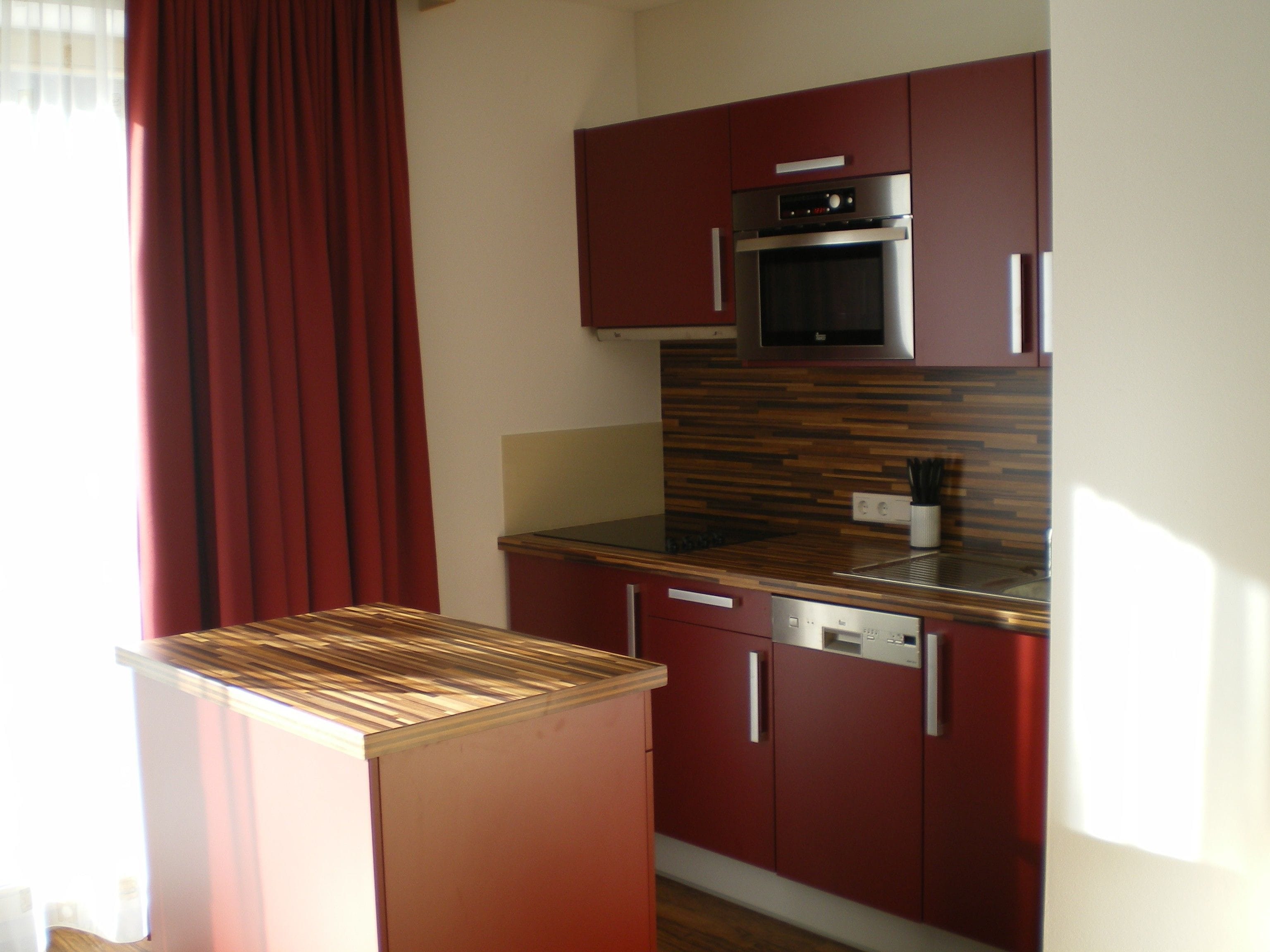 apartment, 2 bedrooms, terrace, annex building, excl. final cleaning 80 eur | private kitchen | fridge